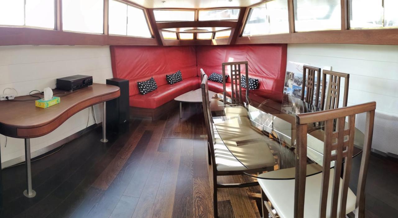 Le Bateau Ivre Hotel บอร์โด ภายนอก รูปภาพ